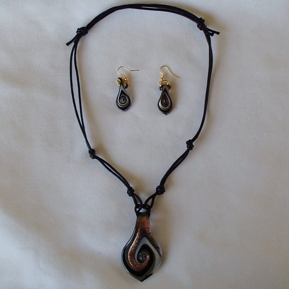 Dichroic Fused Foil Glass Pendant Earrings Handcrafted Set 2 Adjustable Blk Cord - Picture 5 of 8